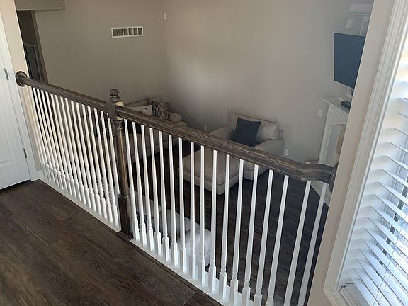 4th image of 27200 Webster Ct