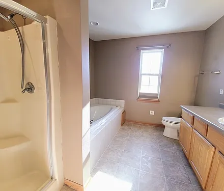 1805 Deer Path — Photo 25