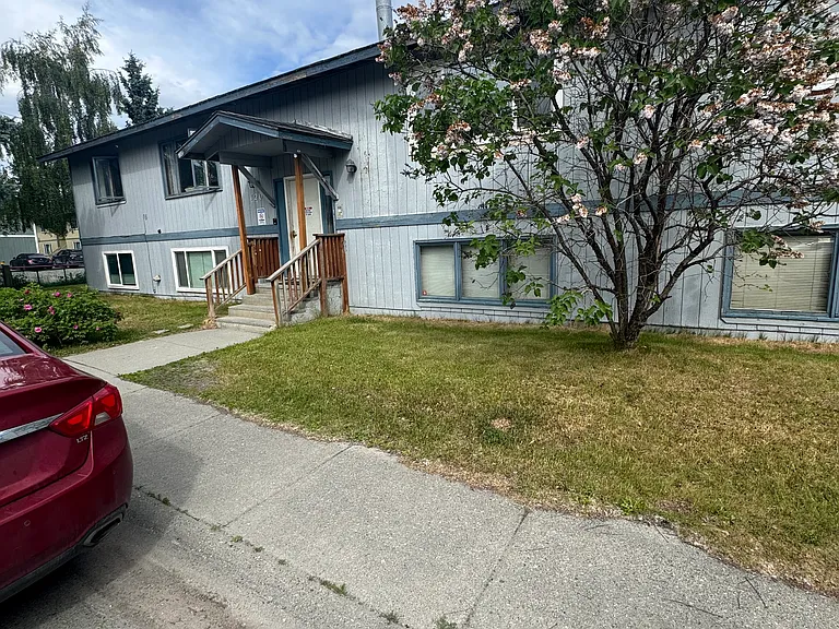 1201 Juneau St #1 — Photo 24
