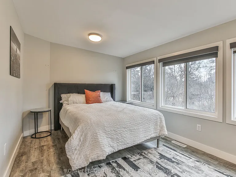 918 William St #UPPER — Photo 12