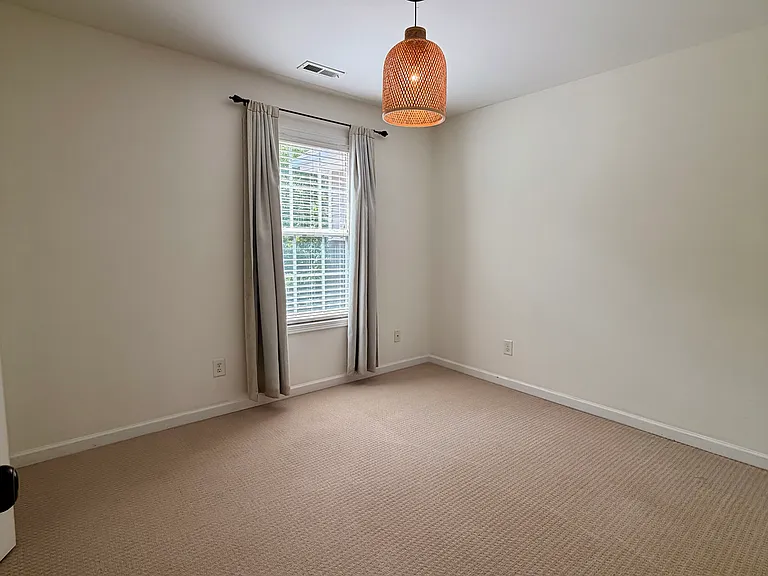 2620 Oleander Dr — Photo 27