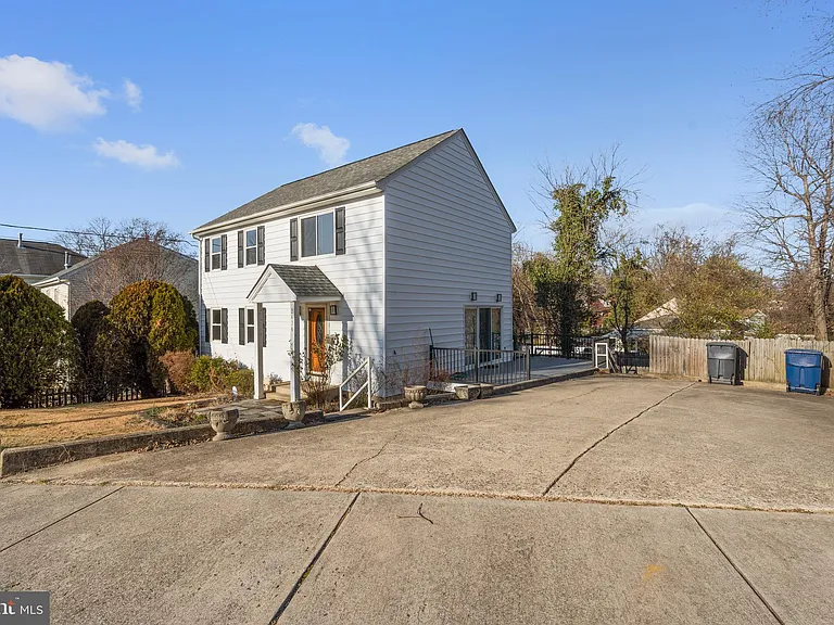 2636 E Side Dr — Photo 29