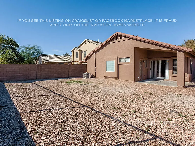 883 E Lovegrass Dr — Photo 14