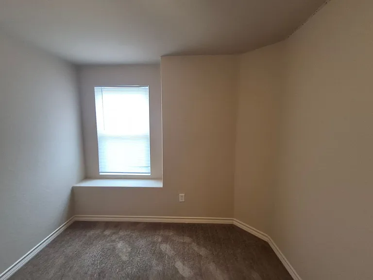 6842 Lakeview Dr #101 — Photo 17