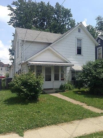 2nd image of 673 N Elizabeth St