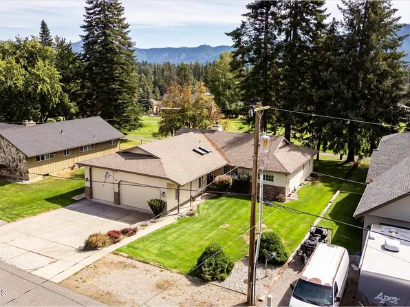 2389 E Avon Cir, Hayden Lake, ID 83835