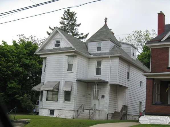 2615 Holland St, Erie, PA 16504