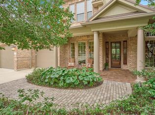 7 Amulet Oaks Pl, Spring, TX 77382
