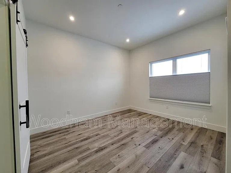 1704 Lincoln St #5A — Photo 9