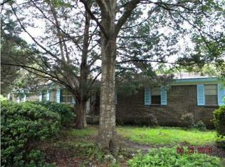 2701 Gill Rd, Mobile, AL 36605