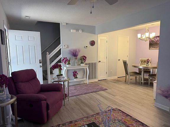 5th image of 415 28th Ave. N #4-A