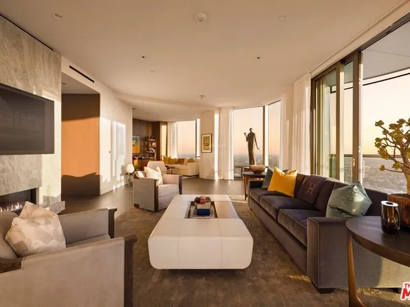 211 Elm Ct #28A, Los Angeles, CA 90067