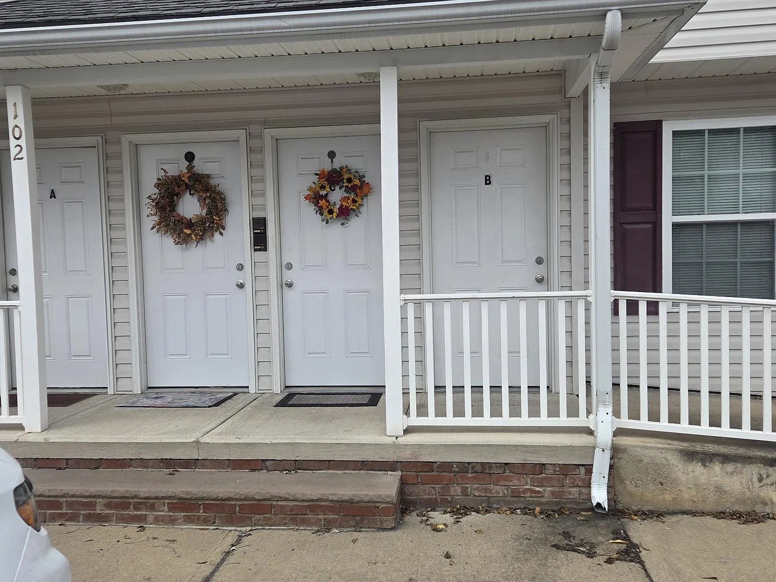 2 bed, 1000 sqft, $1,400 — Photo 1