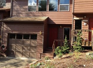 1097 NW Charlemagne Pl, Corvallis, OR