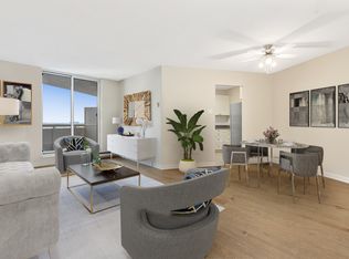 2881 Richmond Rd, Ottawa, ON K2B 8J5