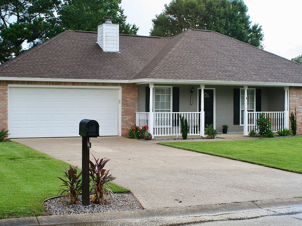 1st image of 15068 Rosewood St