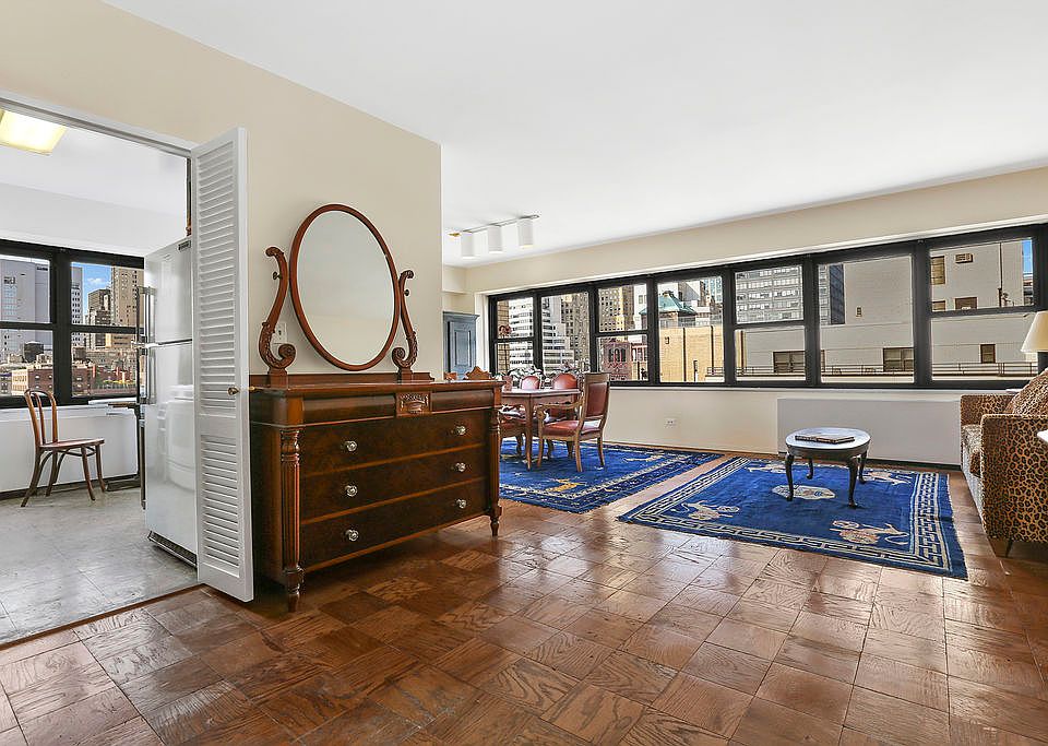 1st image of 160 E 38th St APT 19D