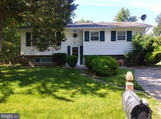 9549 Noble Dr, Upper Marlboro, MD 20772