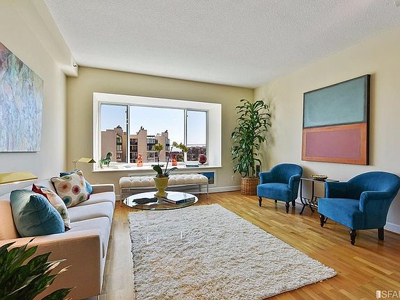 3rd image of 220 Lombard St APT 620