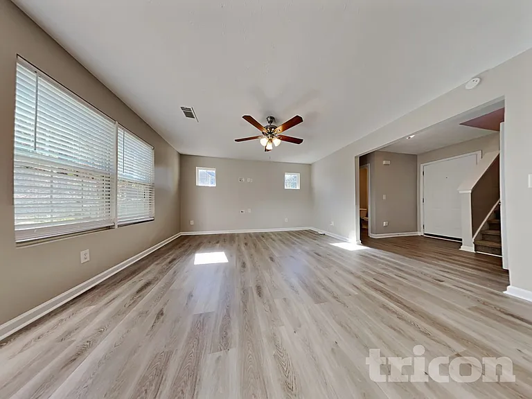 130 Patterson Way — Photo 3