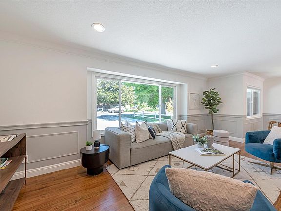 4th image of 1314 Crestfield Dr