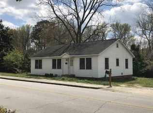 319 Adamson Ave, Carrollton, GA 30117