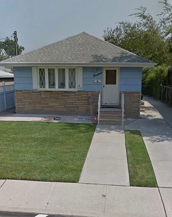14 Cleaves Ave #1