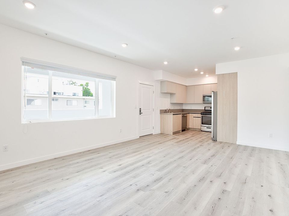 14748 Victory Blvd. Apartment Rentals Van Nuys, CA Zillow