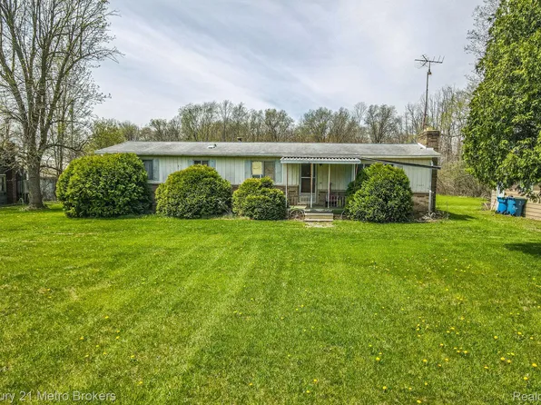 13423 Duffield Rd, Montrose, MI 48457