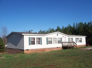 423 Rainbow Ln, Meherrin, VA 23954