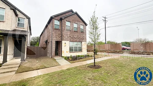7529 Regal Ln Photo 1