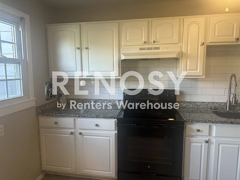 1117 Pelham Wood Rd — Photo 10