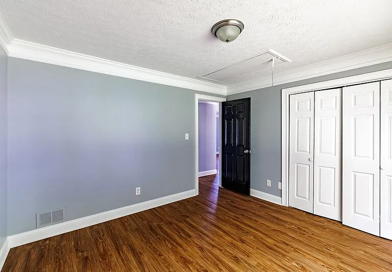 330 Monty Dr — Photo 24