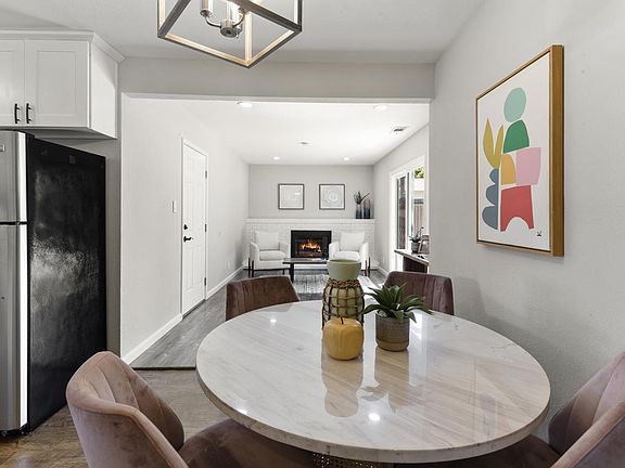 4th image of 4009 San Bernardino Way