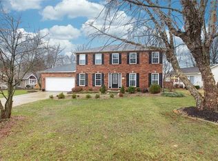 43 Autumn Glen Dr, Glen Carbon, IL