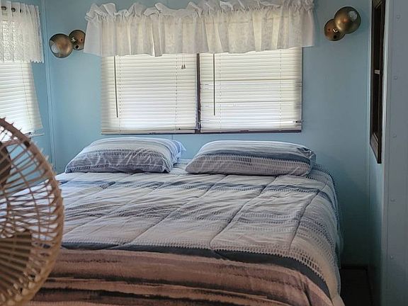 2nd image of 1501 Commerce Ave W #39
