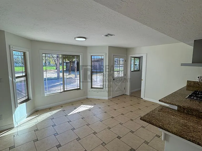 30955 De Portola Rd — Photo 3