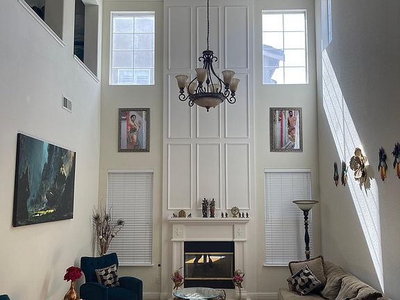 2nd image of 1620 Woodhaven Cir