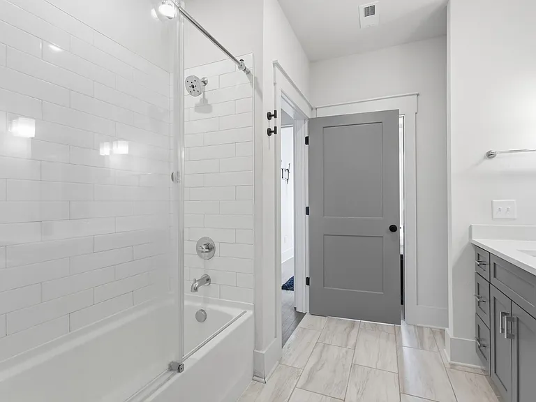 1507 Porter Rd #204 — Photo 15