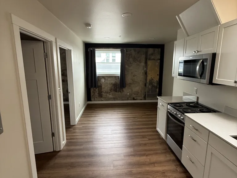 339 Fir Ave #203 — Photo 2