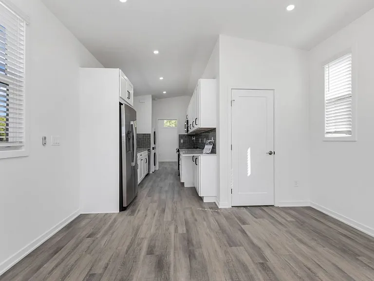 6165 Talon Bay Dr #77 — Photo 12