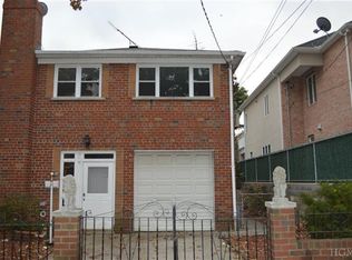 3529 Ropes Ave, Bronx, NY 10475