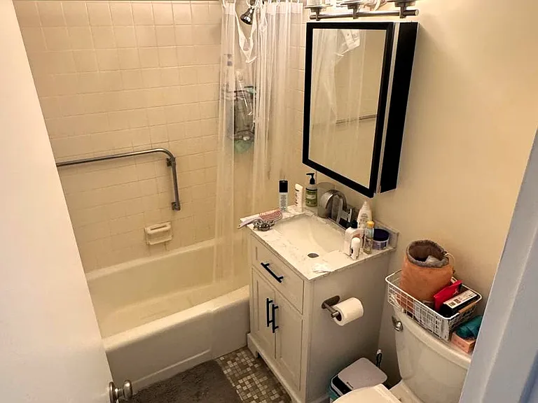 872 Massachusetts Ave #606 — Photo 14