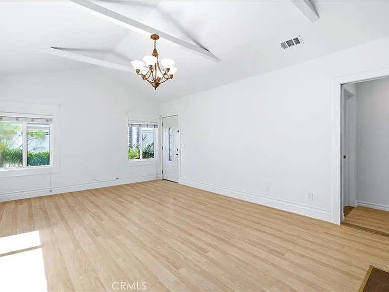 1108 Palm Ln — Photo 21