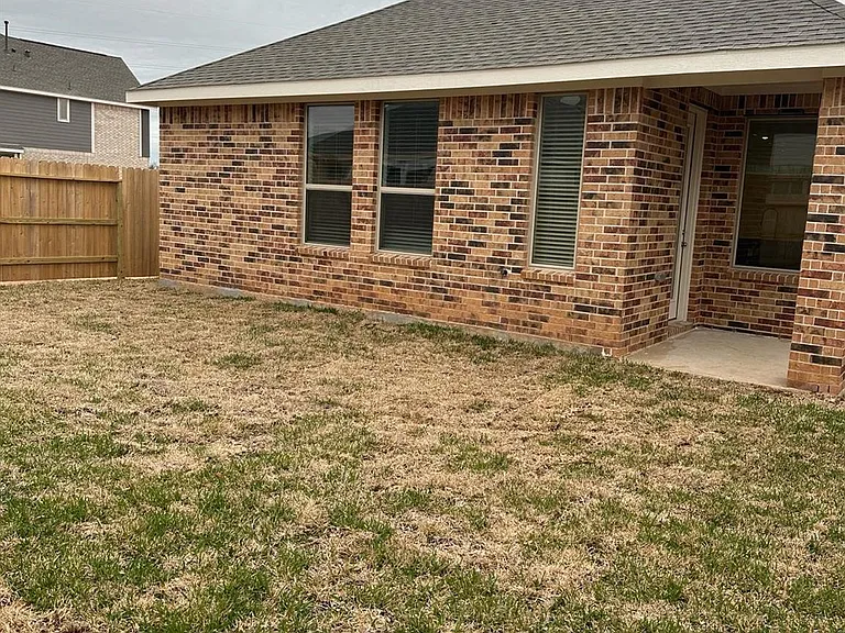 27034 Golden Isle Ln — Photo 9