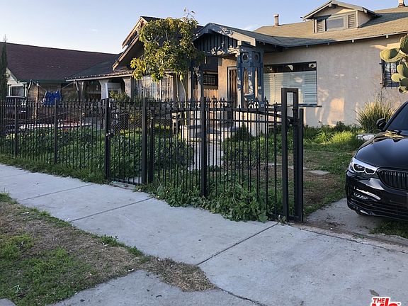 2nd image of 1037 W 53rd St