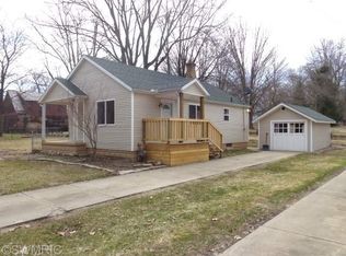 160 Silverbrook Ave, Niles, MI 49120
