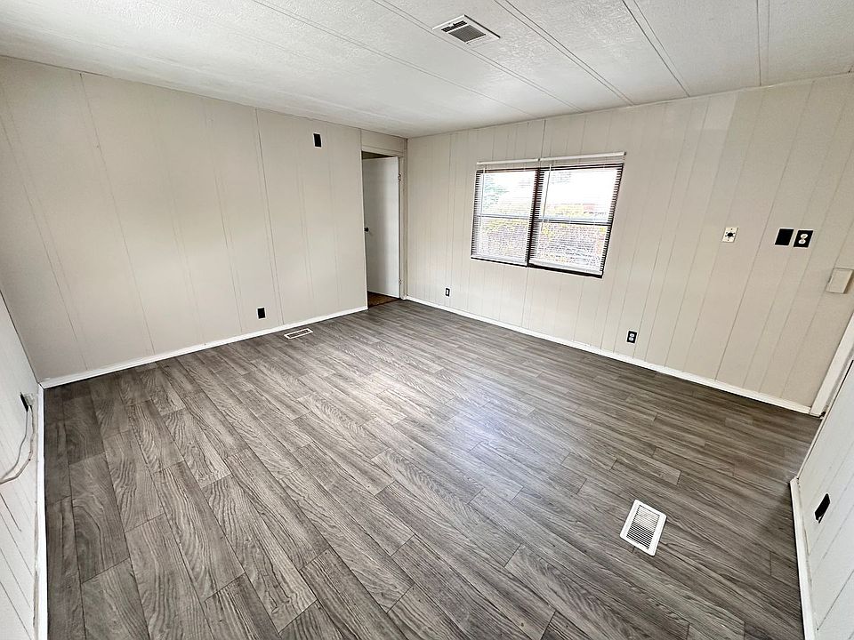 1st image of 85 Darlene Rd SE Unit B