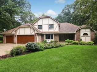 10879 Green Lake Trl, Chisago City, MN 55013