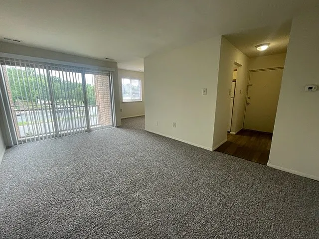 Autumn Ridge Apartments — Photo 44